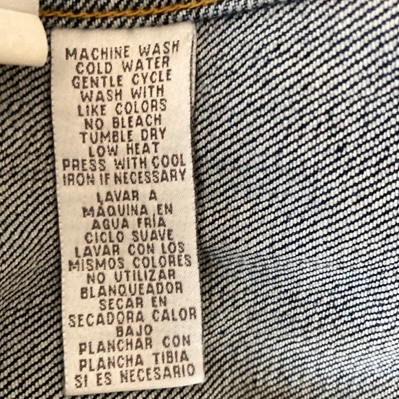 Jones Sport stretch Size Large denim jacket made in Colombia 98%cotton 2%spandex - Picture 9 of 14